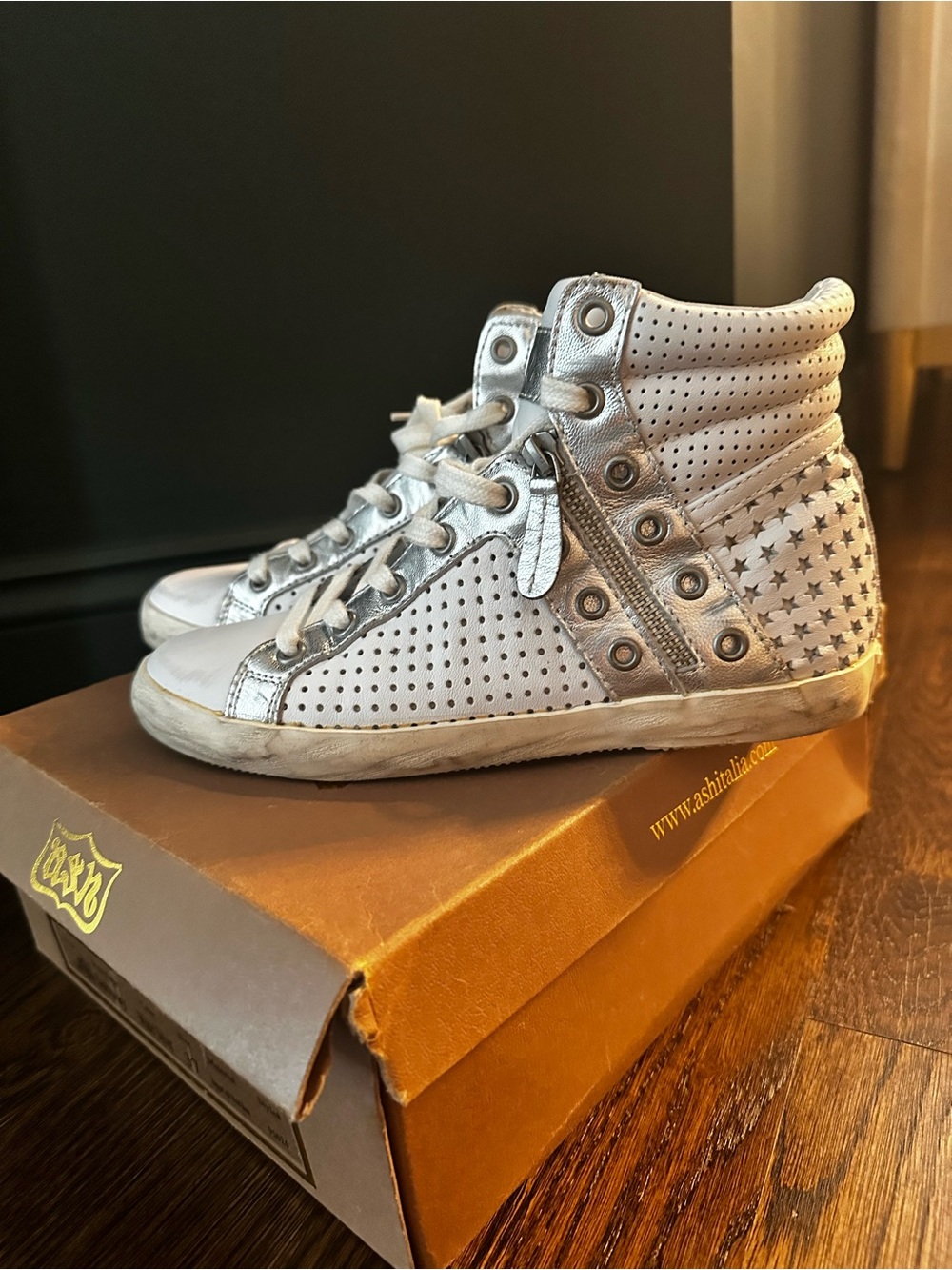 ASH Subway Limited Edition Sneaker - Picture 4 of 8